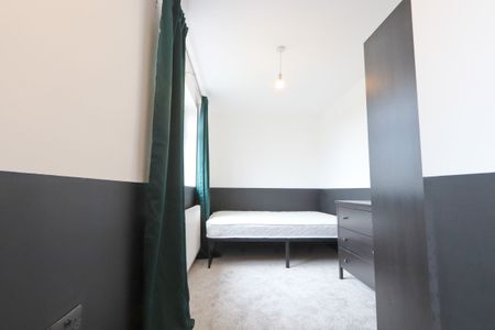 5 Bedroom Home – Student Let - Photo 5