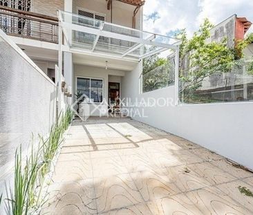 Casa com 2 quartos e 98m² para alugar em Ipanema, Porto Alegre. - Foto 2