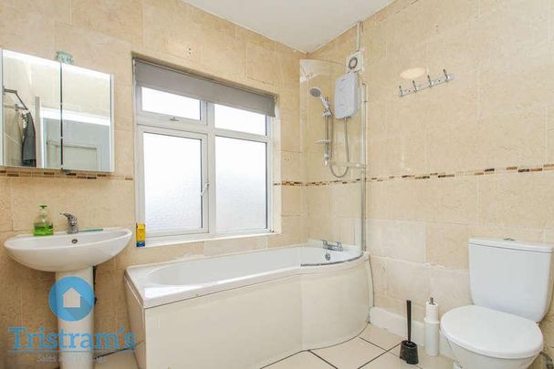 Abbey Road, Beeston, NG9 - Photo 1