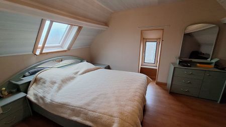 Alleenstaande woning met 3 kamers, ruime garage en veranda te Woesten. - Foto 3