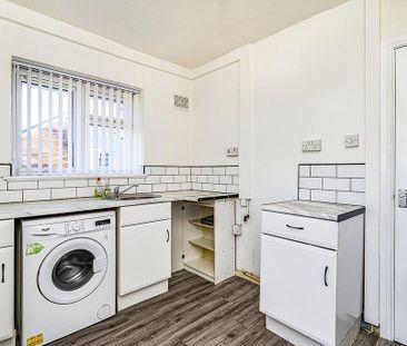 2 bedroom maisonette to rent - Photo 5