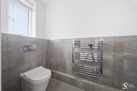 4 bedroom townhouse to rent - Photo 4