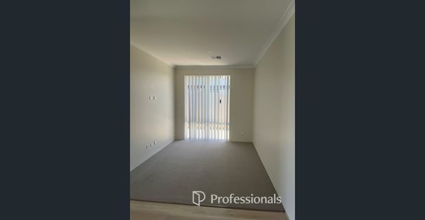 BRAND NEW 4 x 2 home in Dalyellup - Photo 1