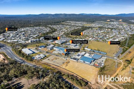 Stunning Family Home with a Big Backyard!! - Photo 3