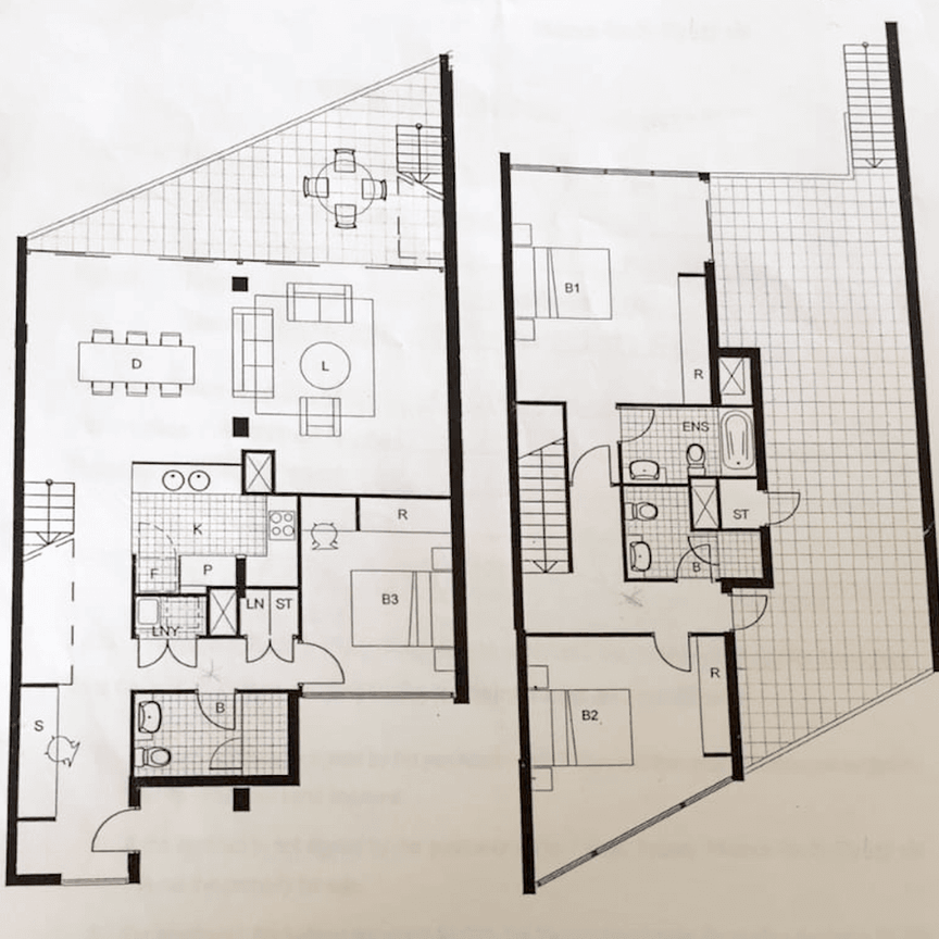 Freshly renovated, Oversized (208sqm), North Facing, Top Floor, Dual level (house like) 3 bedrooms apartments. - Photo 1