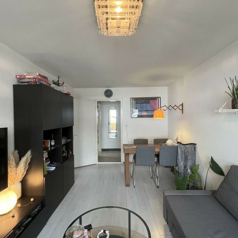 TAFERS (FR) - 2.5 Zimmerwohnung im 3. Stock - Photo 1