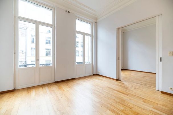 Appartement te huur - Photo 1