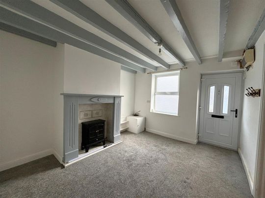 To Let 2 Bed Cottage end-terraced Victoria Road, Brynteg £800 pcm - Photo 1