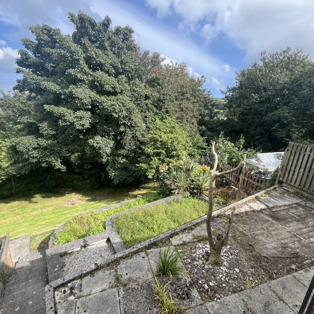 Little Oaks, Penryn - Photo 1
