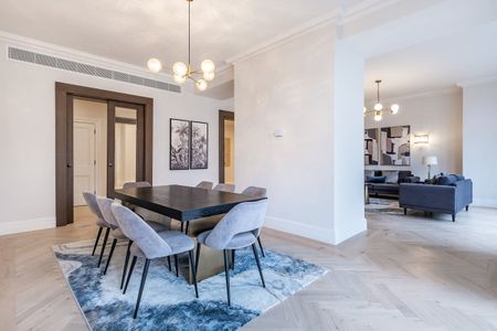 4 bedroom flat to rent - Photo 3