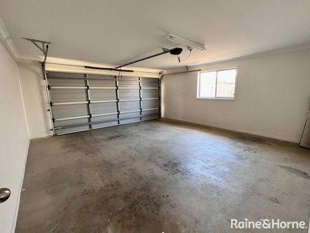 Modern Comfort and Low-Maintenance Living - Photo 3