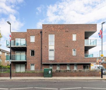 3 bedroom apartment to rent - Photo 3