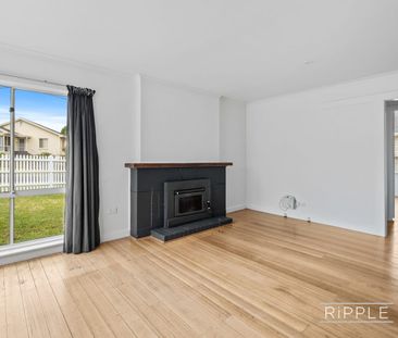 Spacious family home close to amenities - Photo 3