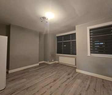 Chandos Road N17, London - Photo 1