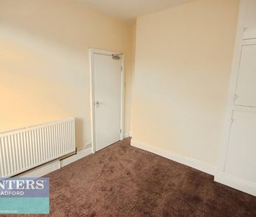 3 bedroom House To Let - Photo 4