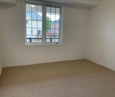 For Lease - 4350 EBENEZER Road Unit# 53, Brampton, Ontario - Photo 5