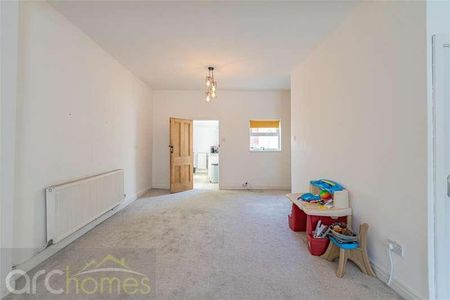 Leigh Road, Hindley Green, Wigan, WN2 - Photo 2