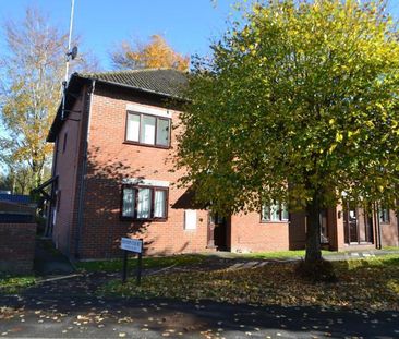 2 bedroom ground floor flat to rent - Photo 5