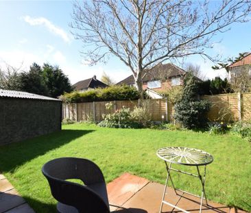 3 bedroom semi-detached house to rent - Photo 6