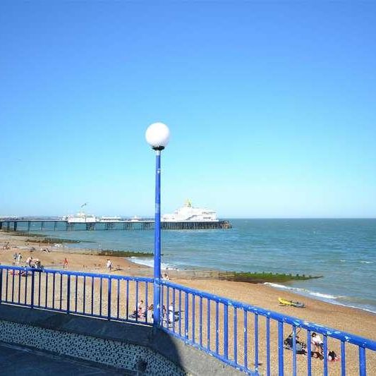 Grand Parade, Eastbourne, BN21 - Photo 1