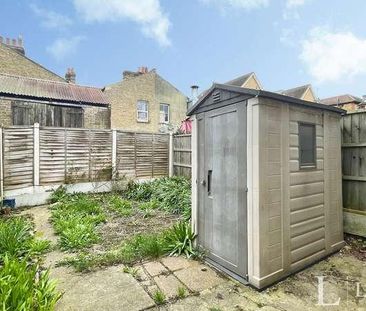 Wallis Avenue, Southend-on-sea, Essex, SS2 - Photo 6