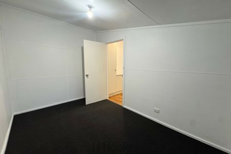 Freshly Updated Home - Photo 4
