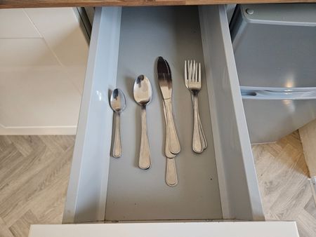 1 Bed Flat, Canham Road, SE25 - Photo 2