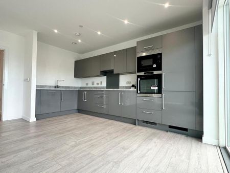 2 bedroom flat to rent - Photo 5