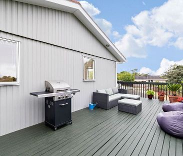 Spacious two bedroom modern flat in Browns Bay - Photo 6