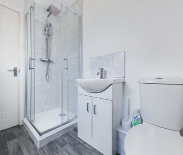 2 bedroom terraced house to rent - Photo 6