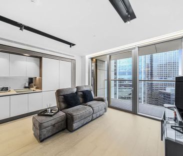 1 Park Drive E14 - Photo 6