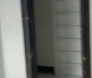 central character half house 2 bedroom plus study - Photo 4