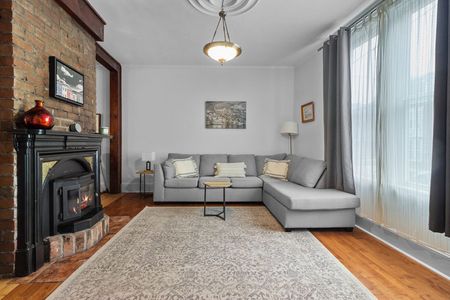 Victoria Street - Photo 2