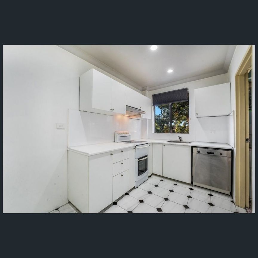 21/8-10 Goulburn Street, Warwick Farm, NSW 2170 - Photo 1