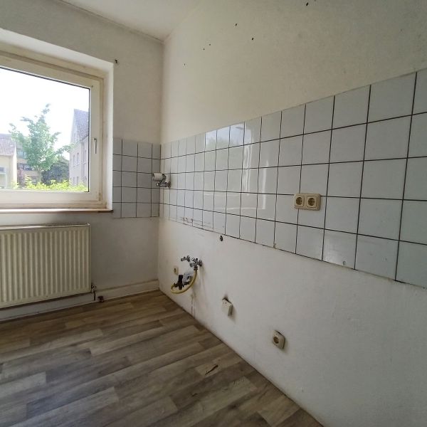 LICHTDURCHFLUTETE WOHNUNG IN FAMILIENFREUNDLICHER LAGE - Foto 1