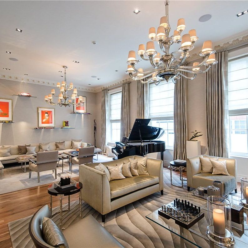 A five bedroom apartment of approximately 4,437 square feet - Photo 1