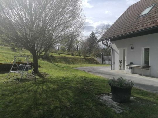 Gemütliche Erdgeschosswohnung in Allerheiligen – Ideal für Singles! - Photo 1