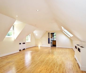 Westcar Lane, Hersham Village - Photo 4