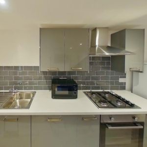 1 bedroom house to rent - Photo 2