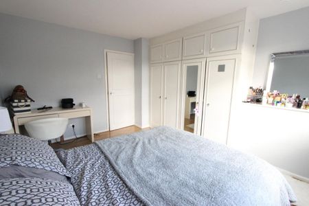 2 Bed Flat, Beaufort Court, N11 - Photo 3