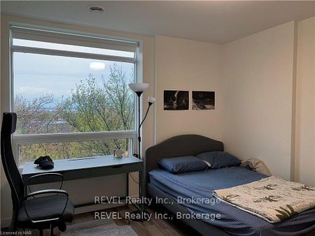 For Lease - 479 Charlton Avenue Unit# 407, Hamilton, Ontario - Photo 5