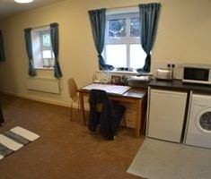 1 Bed Flat, Woodhouse Street, LS6 - Photo 2