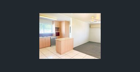 Low maintenance family home! - Photo 3