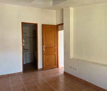 Location Appartement 3 pièces 45m² BRIGNOLES 83170 - Photo 4