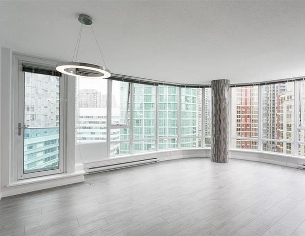 TV Towers 2 Bdrm, Parking, Renovated! | 788 Hamilton Street, Vancouver - Photo 1