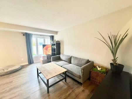 For Lease - 518 PAINE Avenue, Kanata, Ontario - Photo 5