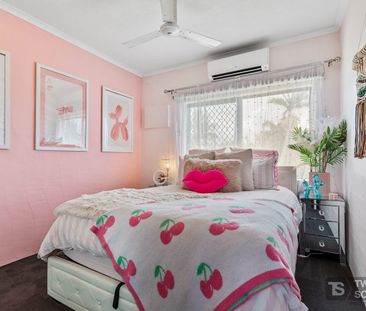 1 Bedroom Unit in Sought-After Montego Villas - Photo 5