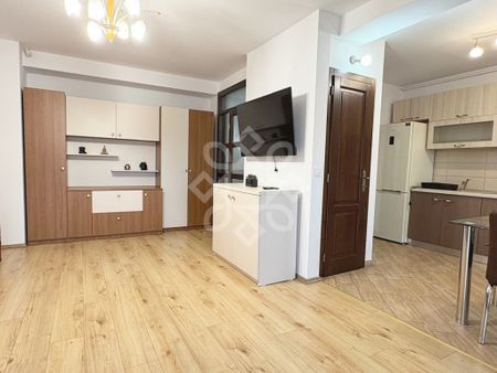 Apartament in bloc nou ultracentral de inchiriat in Oradea - Fotografie 2