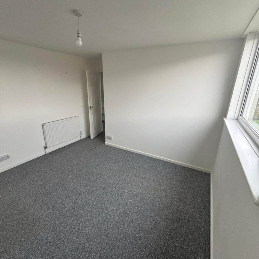 Pensford Drive, Eastbourne - Photo 1