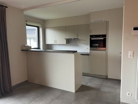 Top gelegen appartement met 2 slaapkamers en terras - Foto 4